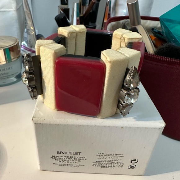 Marni Red and Cream Bracelet - Picture 3 of 3